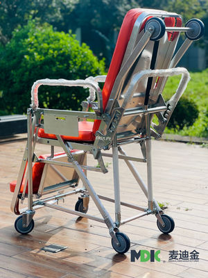 Lüks Çok Fonksiyonlu Nakliye Arabası Hastane Yatağı Ambulans Sandalyesi Gezgin